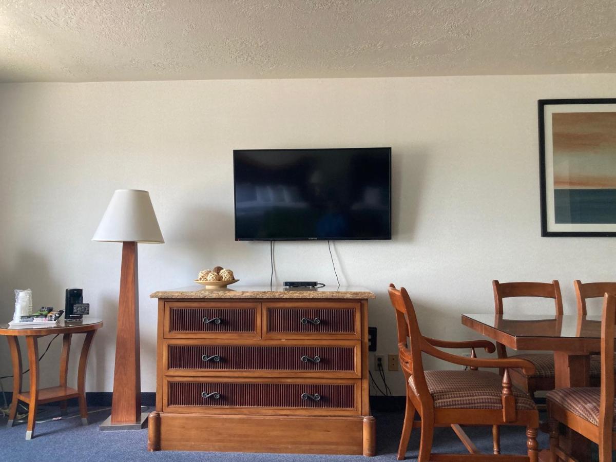 טורי Days Inn By Wyndham Capitol Reef מראה חיצוני תמונה